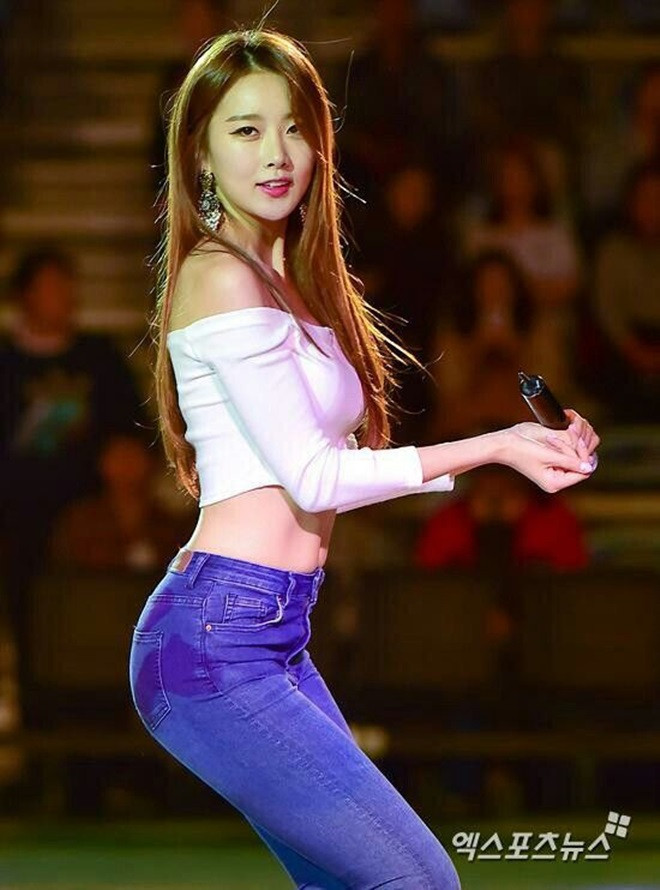 Tuy những sản phẩm âm nhạc cá nhân lẫn của nhóm Dal Shabet không đạt được thứ hạng cao trên các bảng xếp hạng âm nhạc tại Hàn Quốc nhưng khả năng thanh nhạc của Subin lại được khán giả công nhận.