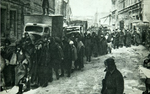 Trong trận chiến Stalingrad, quân đội Liên Xô bắt được khoảng 92.000 tù binh Đức. Ảnh: Global Look Press.