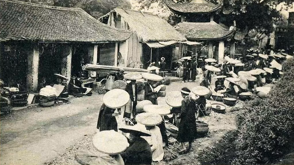 Một góc chợ Bưởi. Ảnh tư liệu.