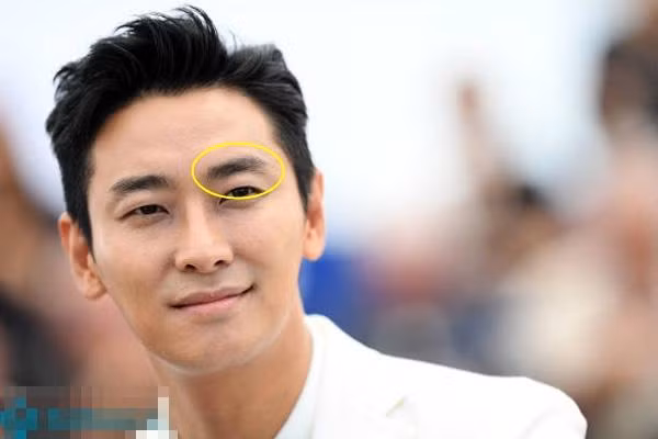 Tuong dan ong lam dieu, chua ngoa 'hon ca me chong'