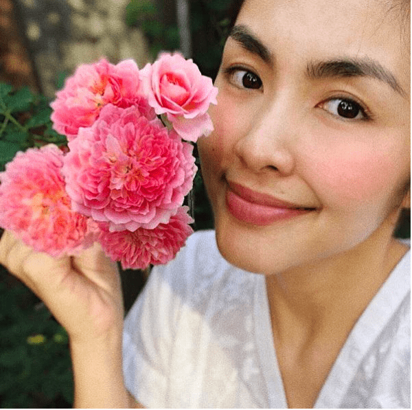 Đỉnh như Hà Tăng, chụp ảnh trong bóng tối vẫn thấy được làn da phát sáng, căng mịn - Hình 5 Dinh nhu Ha Tang, chup anh trong bong toi van thay duoc lan da phat sang, cang min-Hinh-5