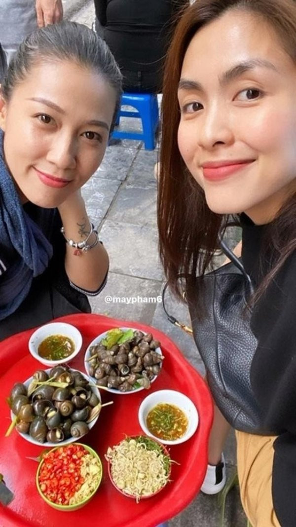 Đỉnh như Hà Tăng, chụp ảnh trong bóng tối vẫn thấy được làn da phát sáng, căng mịn - Hình 7 Dinh nhu Ha Tang, chup anh trong bong toi van thay duoc lan da phat sang, cang min-Hinh-7