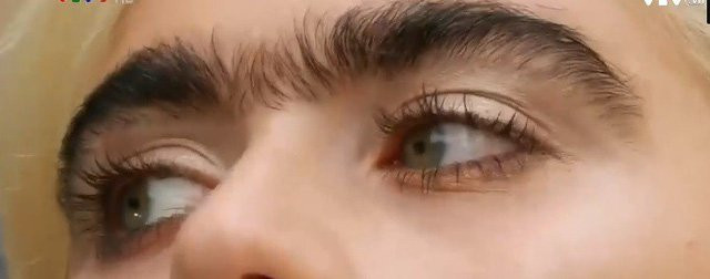 6 dáng lông mày cực xấu, chặn đứng tài lộc, phá hỏng nhân duyên của phụ nữ - Hình 2 6 dang long may cuc xau, chan dung tai loc, pha hong nhan duyen cua phu nu-Hinh-2