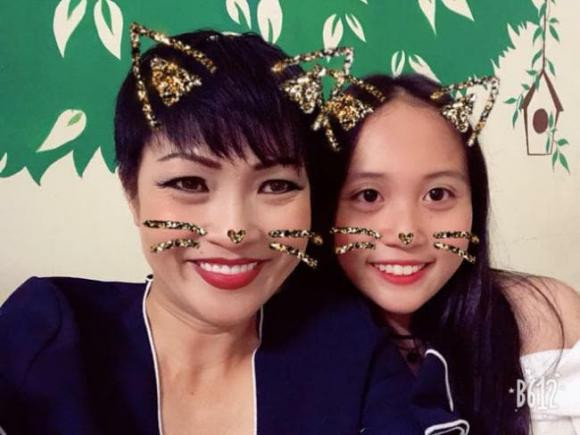 Phương Thanh khoe con gái 17 tuổi, nhóc tỳ đã ra dáng thiếu nữ cao lớn phổng phao - Hình 3 Phuong Thanh khoe con gai 17 tuoi, nhoc ty da ra dang thieu nu cao lon phong phao-Hinh-3