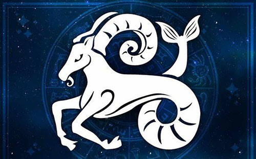 Trong công việc, sự sắc sảo và năng lực chắc chắn sẽ giúp chòm sao này được lòng lãnh đạo. Bạn được giao cho những nhiệm vụ quan trọng nhằm khẳng định vị thế của mình. Hãy nắm chắc những cơ hội này nhé, mục tiêu bạn đã đặt ra sẽ không còn ở quá xa tầm với nữa đâu.