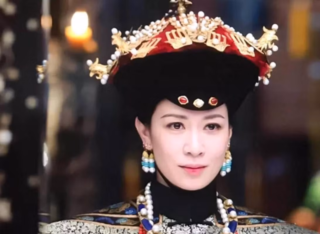 Vi sao hoang quy phi luon tim moi cach de thanh hoang hau?