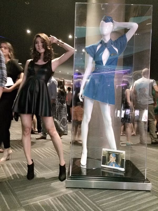 Tạo dáng chuyên nghiệp.