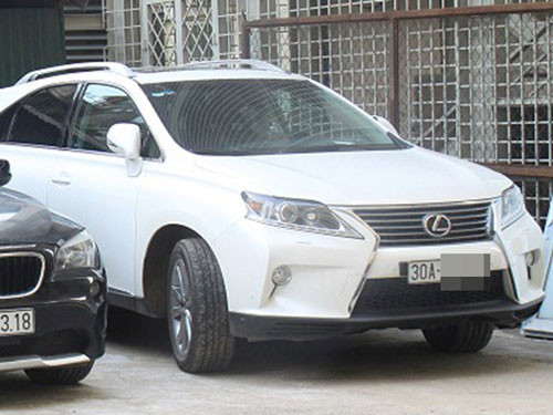 Con gái Minh "Sâm" cũng có tố chất ngang tàng và thú chơi siêu xe như bố.