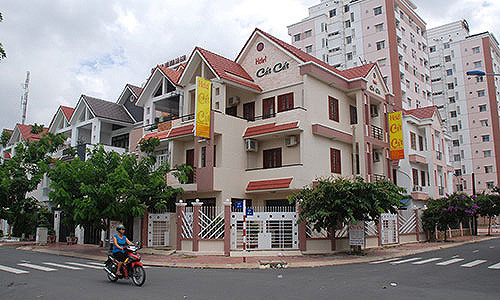 Việc mở cửa cho người nước ngoài mua nhà sẽ làm tăng thêm lượng cầu cho thị trường, và điều quan trọng hơn là đây là lượng cầu có khả năng thanh toán.