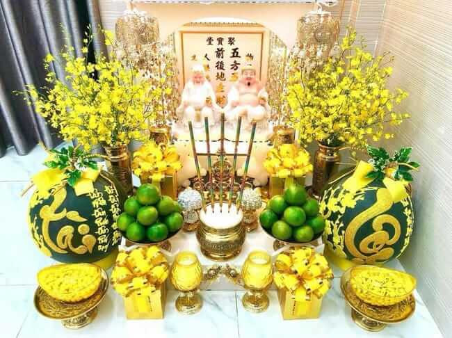 Trong nhà bàn thờ có 4 điều này, gia chủ cần giải vận xui Trong nha ban tho co 4 dieu nay, gia chu can giai van xui