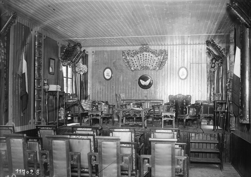 Phòng hội trường bên trong hội quán.