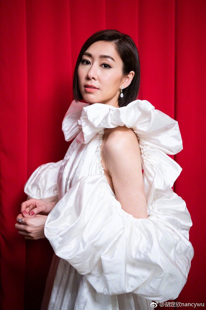 My nhan TVB lam shipper vi that nghiep?-Hinh-2