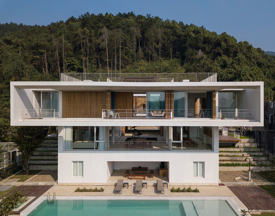 Choáng ngợp với biệt thự gần 500m2 có ao cá giữa nhà ở Tam Đảo ảnh 4