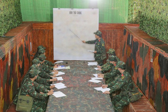 Can canh dien tap cua su doan bo binh chu luc Viet Nam-Hinh-3