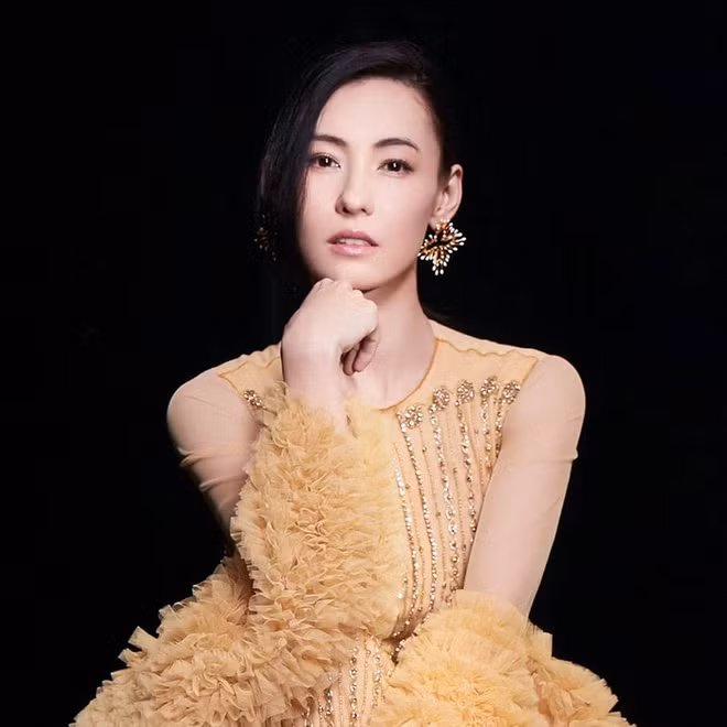 Nhan sac tuoi 41 cua Truong Ba Chi, tu tin co dan ong tot theo duoi-Hinh-5