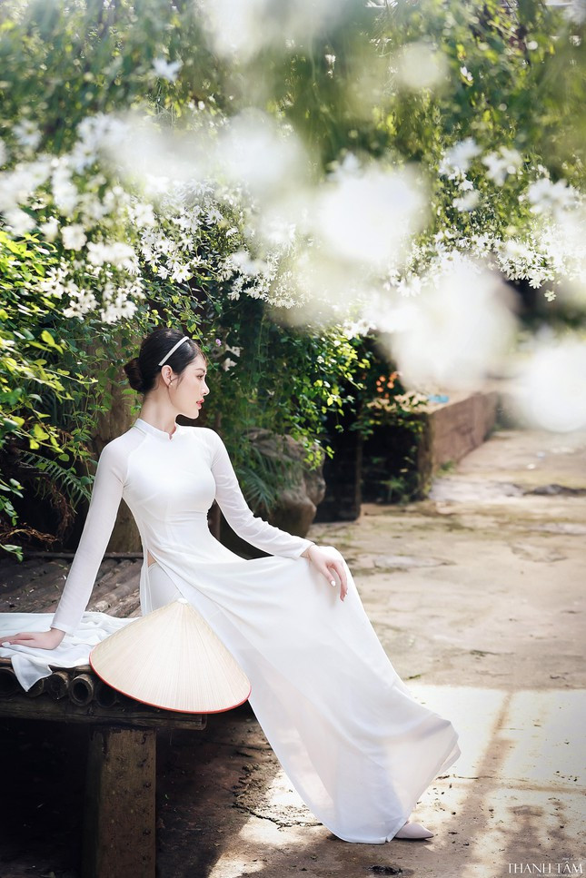 9X bày tỏ: “Mình muốn hướng đến hình ảnh một người phụ nữ độc lập, tự chủ tài chính, làm chủ hạnh phúc và cuộc đời mình chứ không muốn đánh đổi hay phụ thuộc vào ai”.