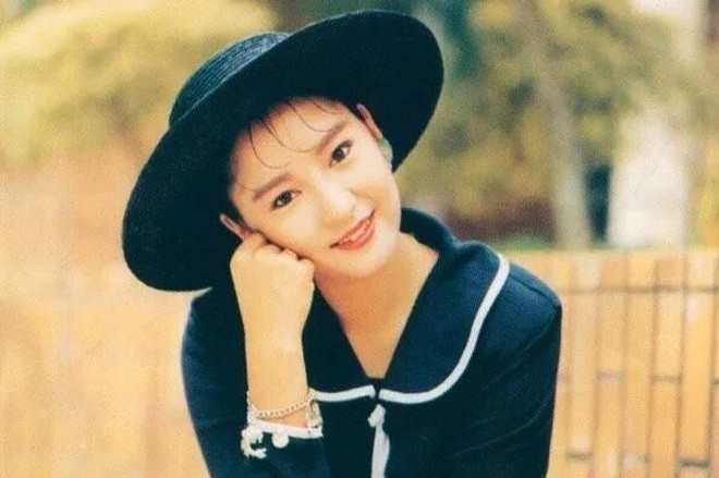 “Ly Mac Sau” dep nhat man anh va cuoc doi chim noi vi mot chu “tinh”