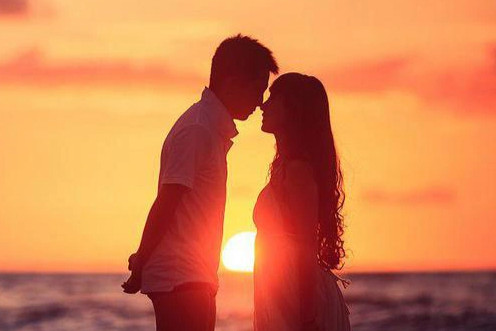 Biet anh la nguoi dong tinh, toi van nham mat ket hon, chang ngo...