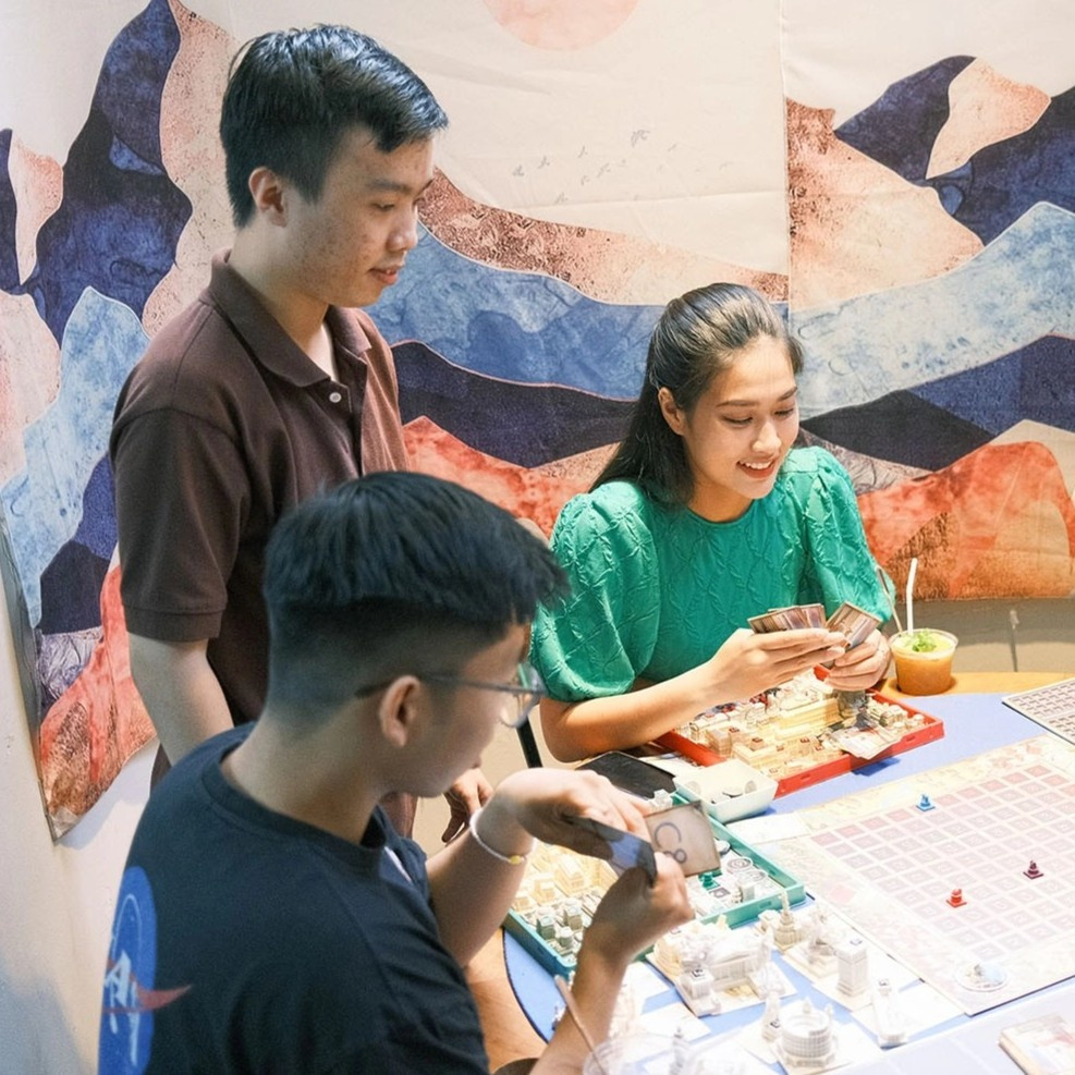 Tu tap choi board game o TP.HCM trong nhung ngay cai dien thoai-Hinh-29