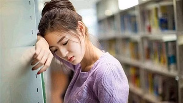 Nghe tieu chuan chon chong cua em gai, mat toi tai xanh