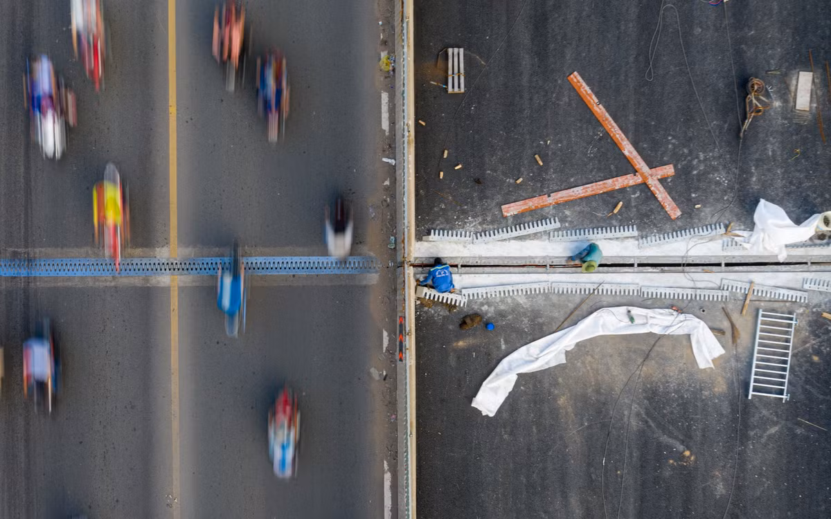 Toàn bộ 4 khe co giãn trên nhánh 2 của công trình dự kiến hoàn thành trong vài ngày sắp tới.