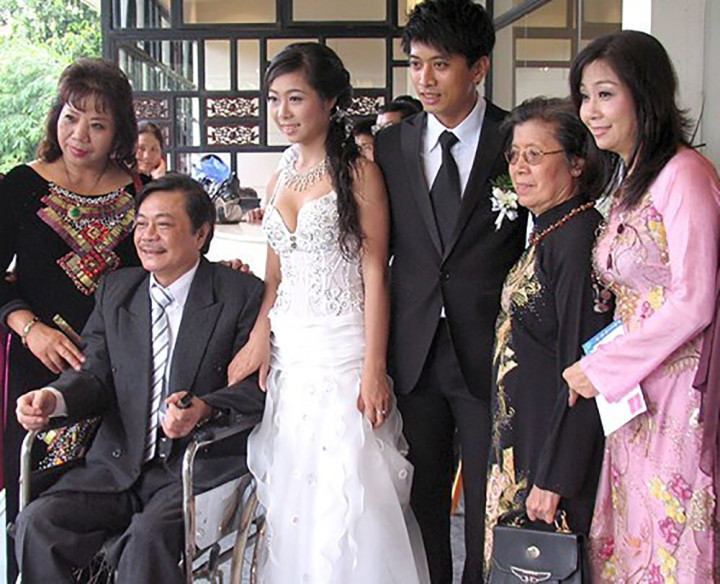 Con gai co dien vien Hong Son trai long ve cu soc ly hon