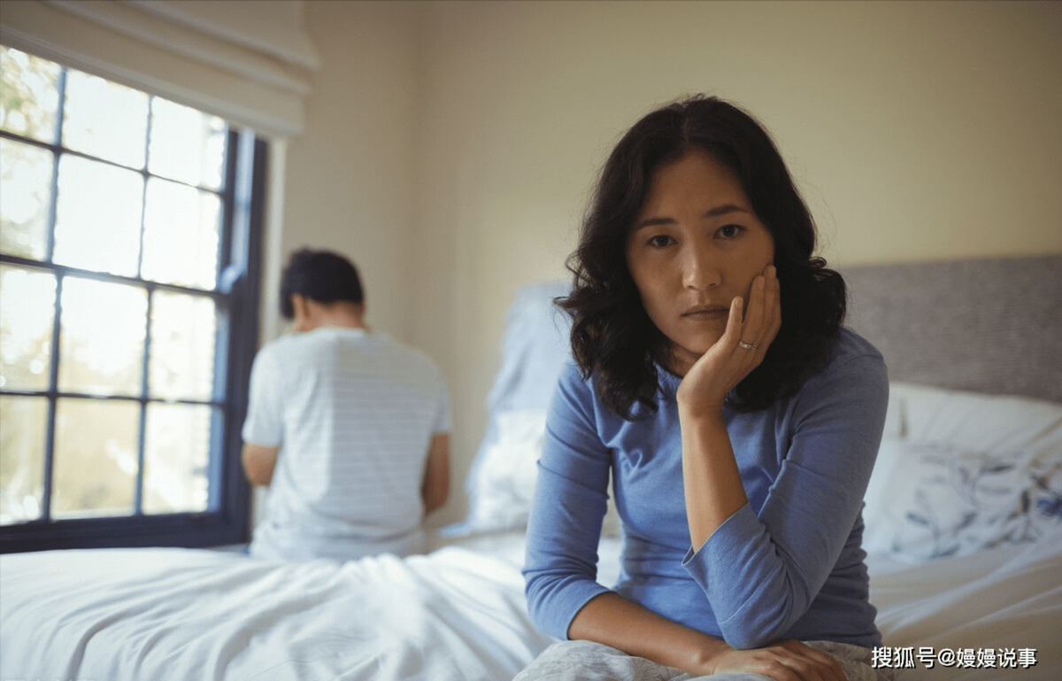 Vợ đòi ly hôn vì trong cơn say tôi lỡ nhắc tên người yêu cũ Vo doi ly hon vi trong con say toi lo nhac ten nguoi yeu cu