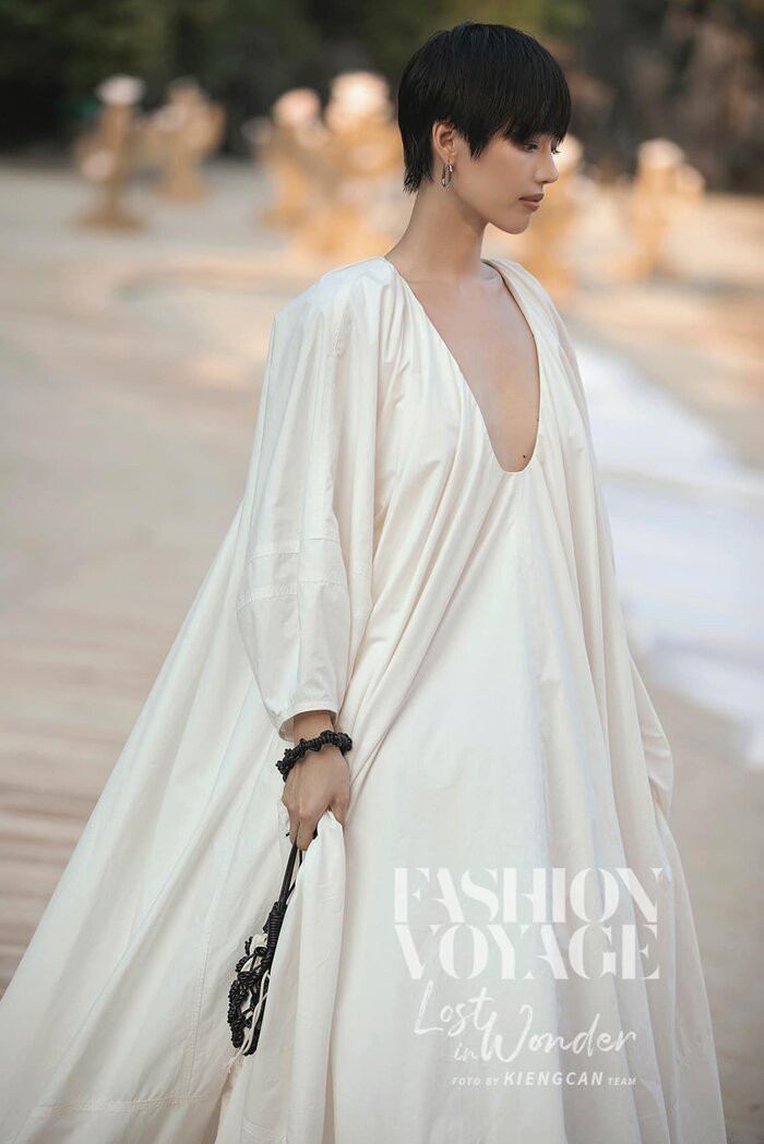 “Cô Em Trendy" Khánh Linh sau 5 năm thành fashionista - Hình 15 “Co Em Trendy