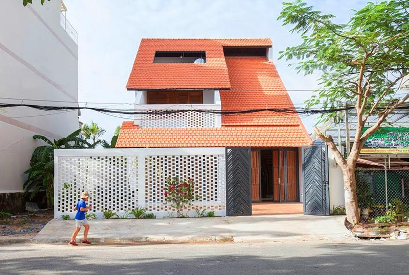 Không gian ngỡ như resort trong ngôi nhà mái Thái 1 tầng 500 triệu - Hình 5 Khong gian ngo nhu resort trong ngoi nha mai Thai 1 tang 500 trieu-Hinh-5