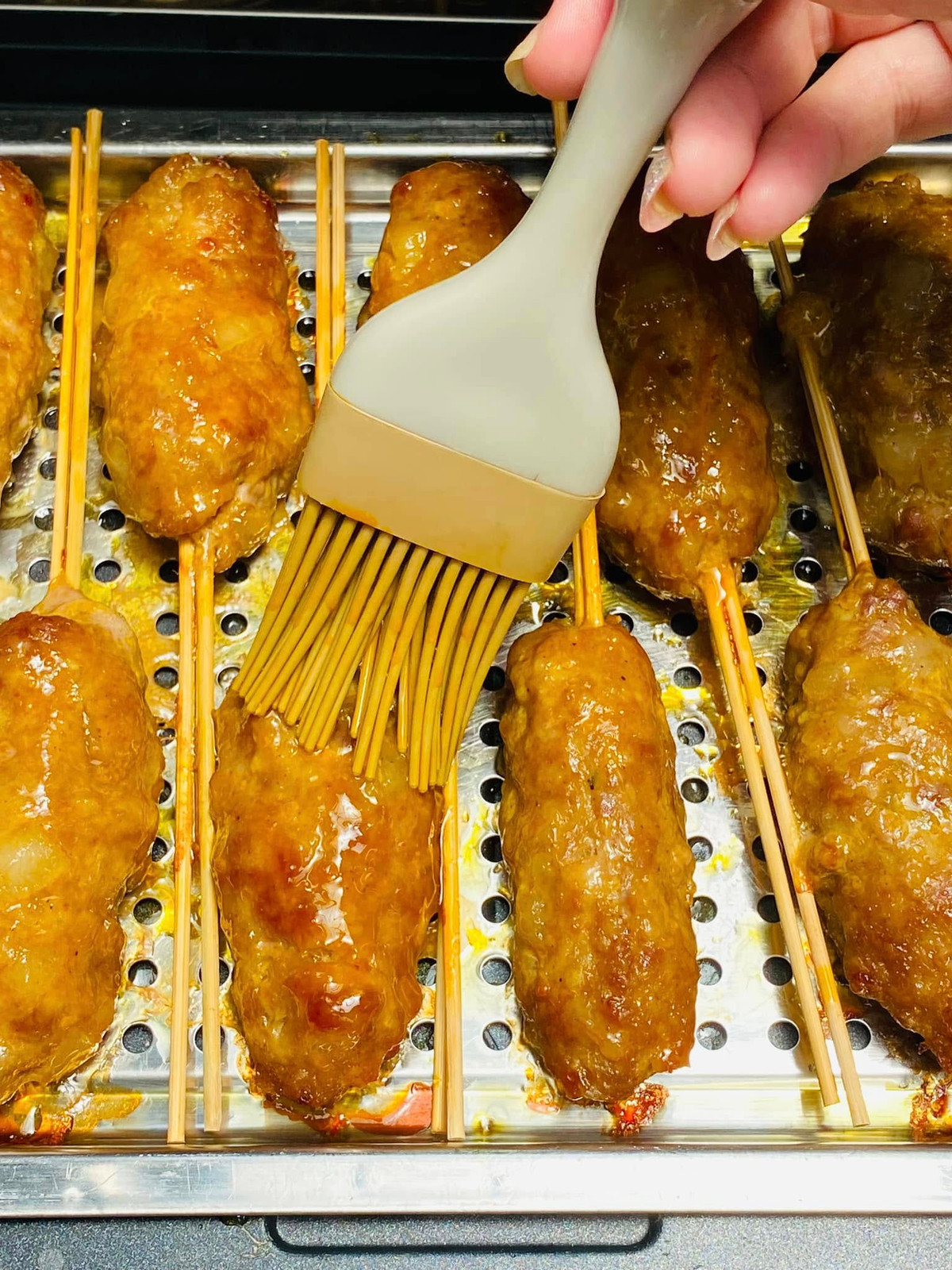 Bi quyet lam mon nem lui thom ngon tai nha-Hinh-9