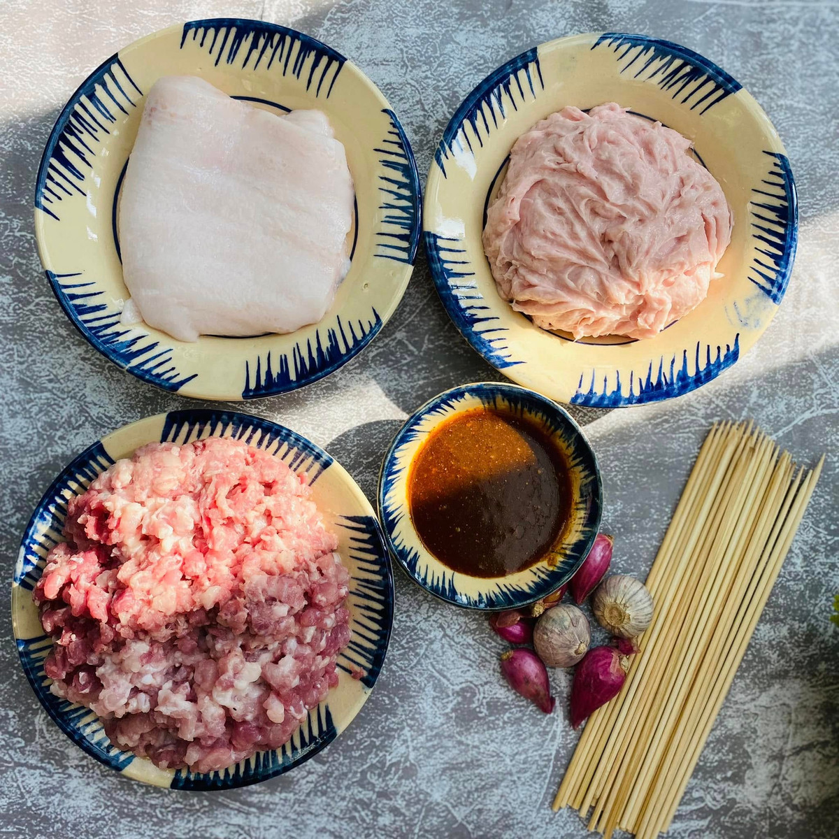 Bi quyet lam mon nem lui thom ngon tai nha-Hinh-3