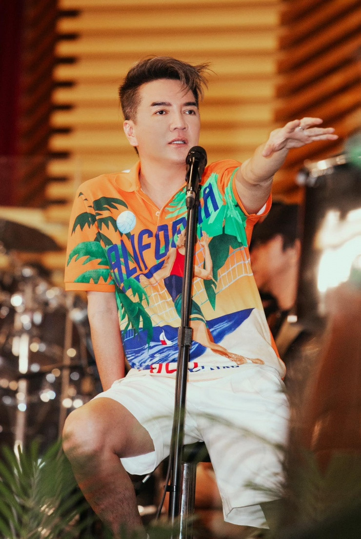 Sao Việt vướng scandal 2024: Gọi tên Đàm Vĩnh Hưng, Negav Sao Viet vuong scandal 2024: Goi ten Dam Vinh Hung, Negav