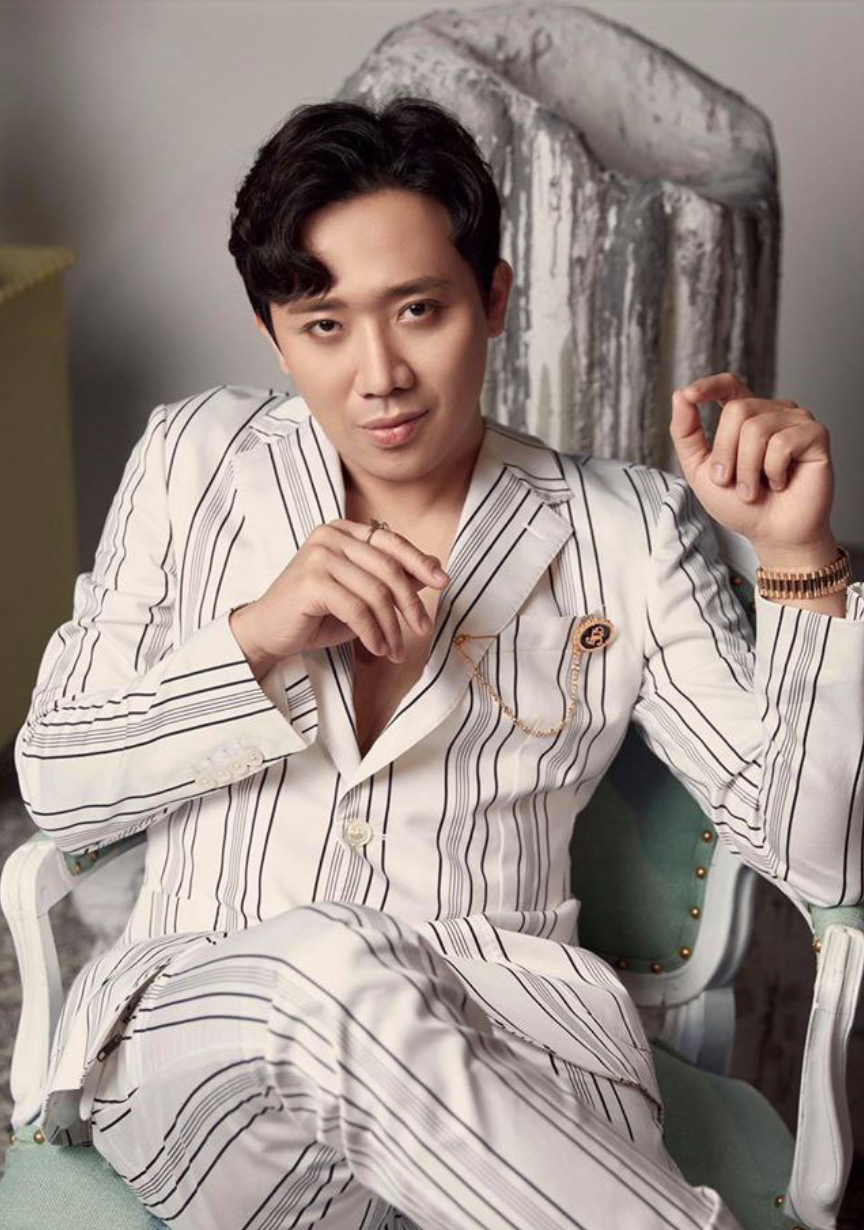 Sau khi kết hôn, Trấn Thành ghi dấu ấn tại nhiều lĩnh vực bên cạnh những scandal bủa vây. Trong vai trò MC, anh dẫn dắt loạt chương trình gây tiếng vang: "Người ấy là ai?", "Rap Việt", "Siêu trí tuệ Việt Nam"... Ở lĩnh vực điện ảnh, anh nhận giải thưởng “Nam diễn viên chính xuất sắc” tại Liên hoan phim Việt Nam 2019. Bên cạnh đó, Trấn Thành cũng là nhà sản xuất thành công bậc nhất tại Việt Nam với doanh thu trăm tỷ cho các bộ phim Tết như: "Bố già", "Mai"...