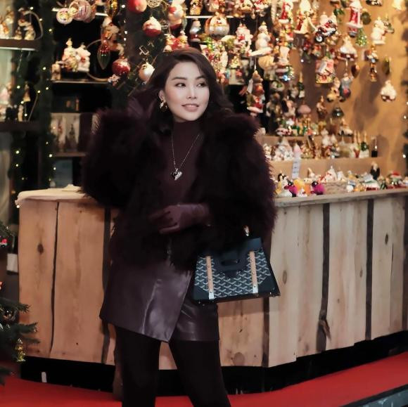 Tại đây, cô cho biết bản thân hạnh phúc vỡ òa khi nghe tiếng khóc chào đời của con.