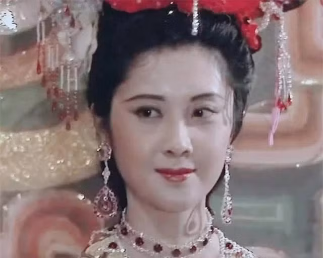 Tru Bat Gioi co thuc su la nhan vat hao sac trong 