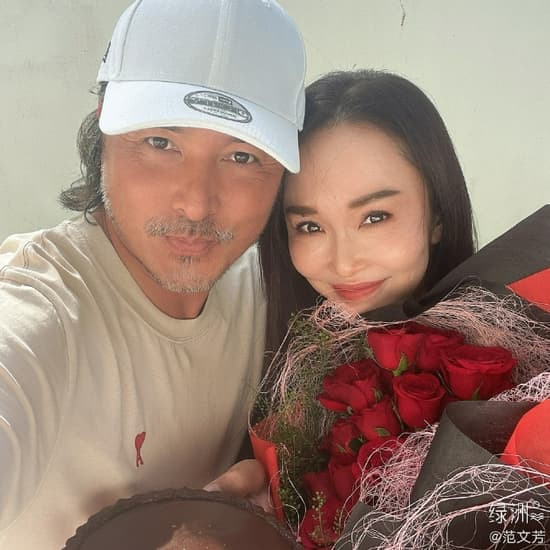 Ly Minh Thuan 50 tuoi ma rau toc bac pho, qua chenh voi vo