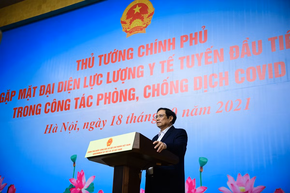 Thu tuong tang bang khen luc luong tuyen dau chong dich-Hinh-2