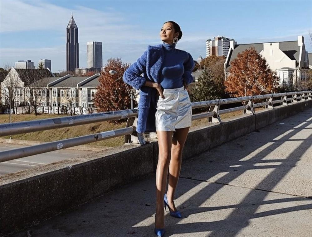 Hoang Thuy mix do dong “dinh chop” the nao?-Hinh-5