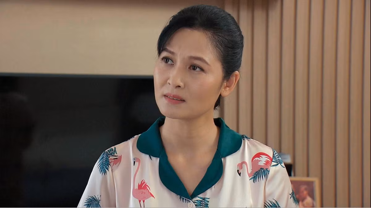 Đảm nhiệm vai bà nội trợ, chủ yếu chỉ ở nhà trong thời gian giãn cách nhưng Trúc của Thúy Hà vẫn ăn mặc và trang điểm chỉn chu, với ngoại hình thu hút. Tuy nhiên, tạo hình nhân vật của chị già hơn tuổi thật của nữ diễn viên.