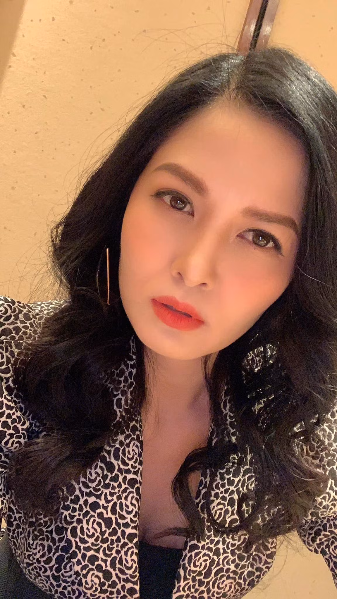 Tuy từng thử sức với vai diễn người vợ nhiều lời và đanh đá trong 'Mưa bóng mây' nhưng khán giả dường như chỉ nhớ đến Thúy Hà với những vai diễn hiền lành, chịu đựng.