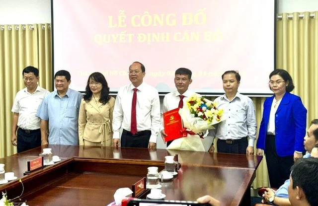 Dieu dong, bo nhiem nhan su nhieu tinh thanh phia Nam-Hinh-2