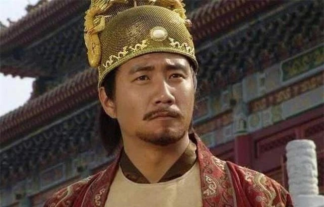 Bi 1 ba lao mang nhiec tren duong, Chu Nguyen Chuong xu tri the nao?