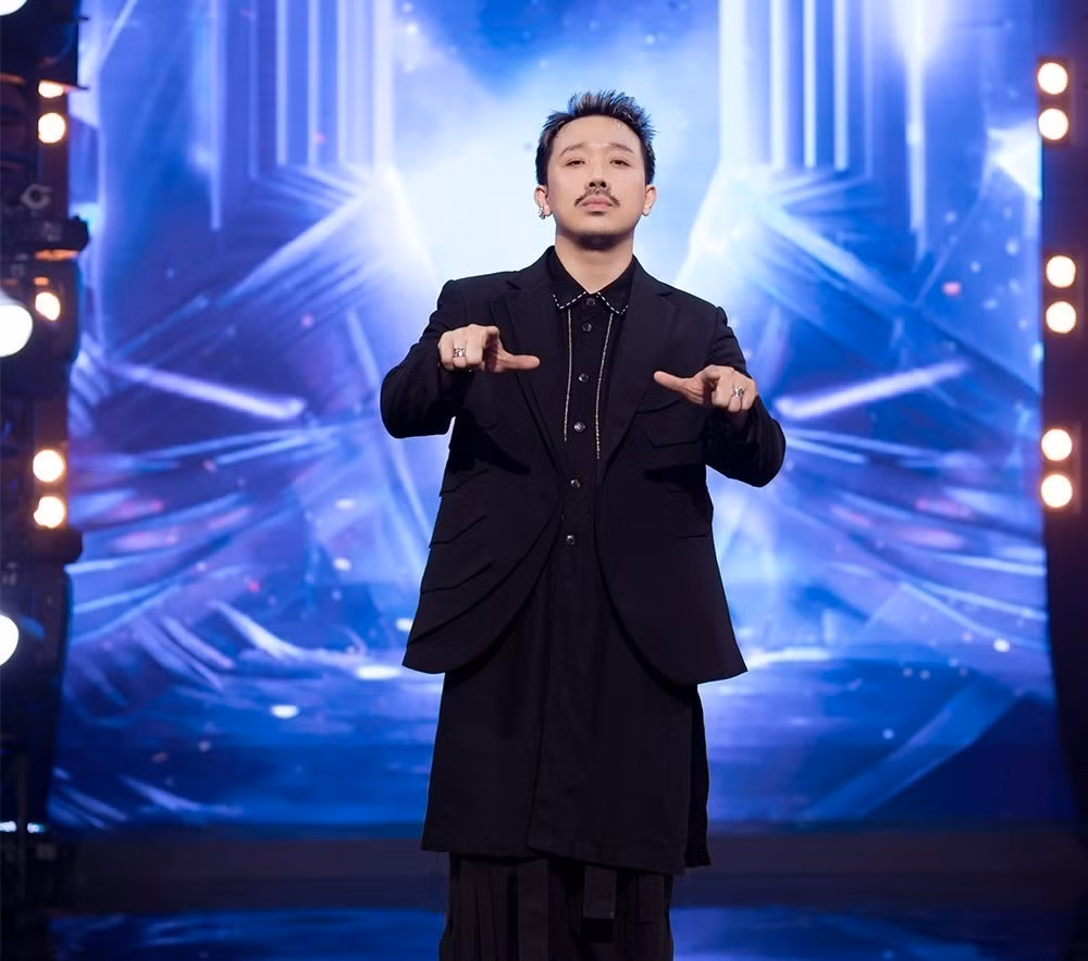 Trai dep showbiz Viet do xo di lam MC va cai ket-Hinh-2