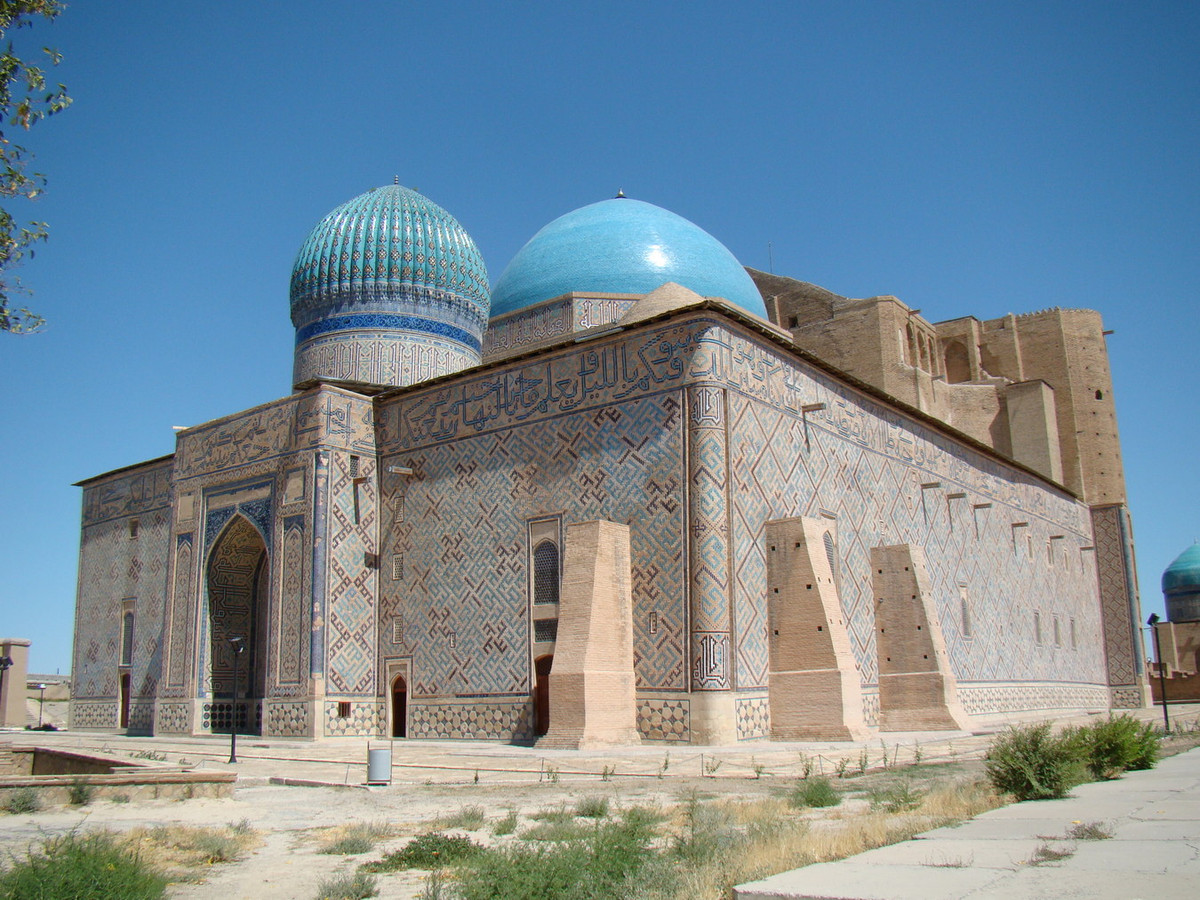 Công trình cao 38,7 mét với 35 phòng, được xây dựng bằng gạch nung. Ảnh: Wikipedia.