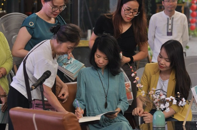 "Sống mãnh liệt": Cuộc đời rực rỡ của 20 người khuyết tật thành công ảnh 3