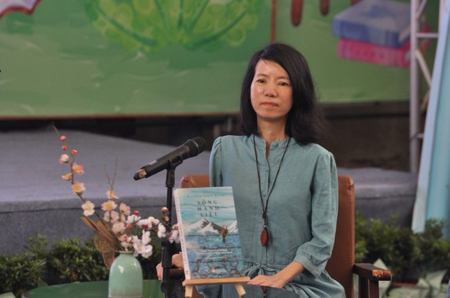 "Sống mãnh liệt": Cuộc đời rực rỡ của 20 người khuyết tật thành công ảnh 2