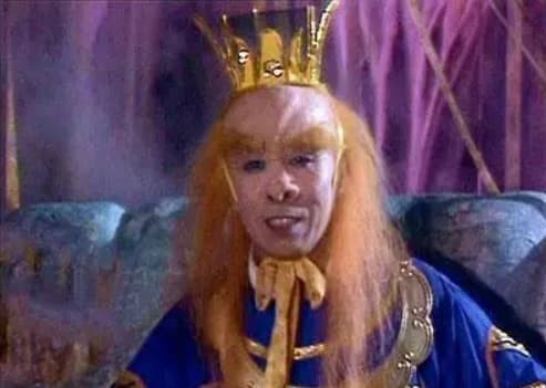 Hoàng Mi Lão Tổ: Từng là đồng tử của Di Lặc Phật, nhưng vì dám giả mạo làm Phật Tổ, hắn đã gây ra không ít khó khăn cho bốn thầy trò Đường Tăng.