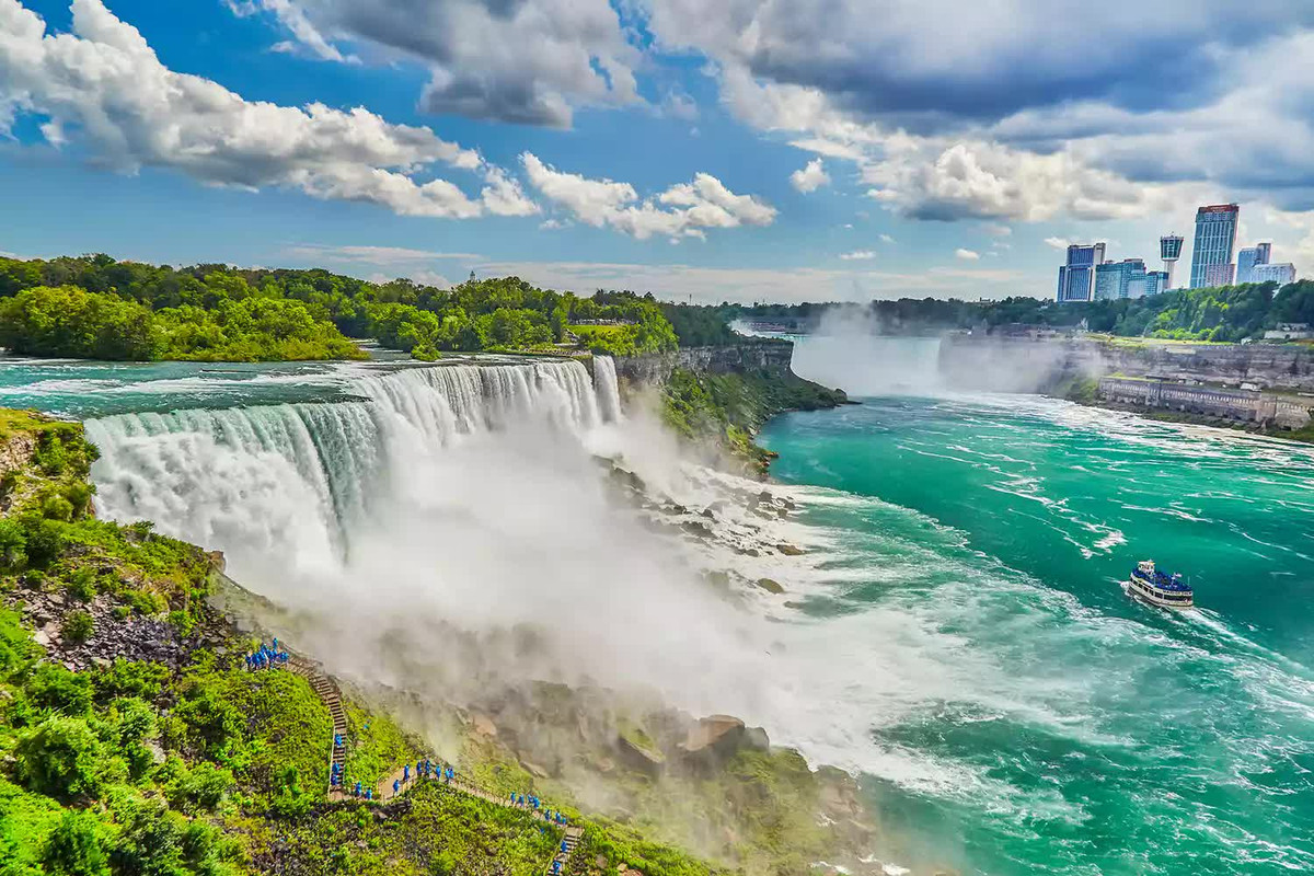 Thác Niagara, trên biên giới Mỹ và Canada. Ảnh: PETER UNGER / GETTY