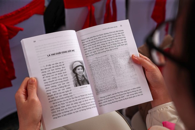 Thu cua nu tuong Nguyen Thi Dinh va hang tram buc thu tinh thoi chien-Hinh-2