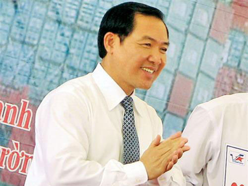 Trong thời gian đứng đầu Vinaline, ông Dũng đã cùng một số người khác đã làm trái quy định pháp luật, quản lý và sử dụng vốn không hiệu quả, đặc biệt là phi vụ mua sắm tàu cũ không phù hợp với kế hoạch được phê duyệt, tham ô... dẫn tới kết quả kinh doanh yếu kém, gây thất thoát và bỏ túi hàng trăm tỷ đồng.